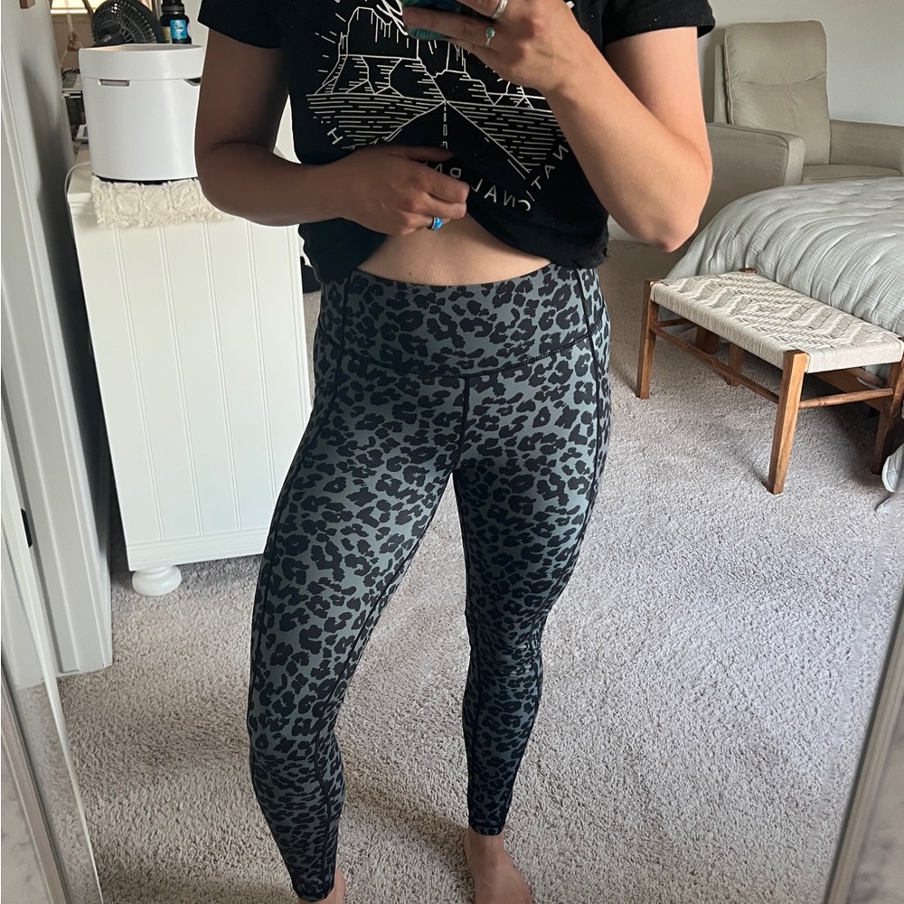 Kiava Dark Leopard Print Workout Leggings With Pockets | High Waist Yoga Pants